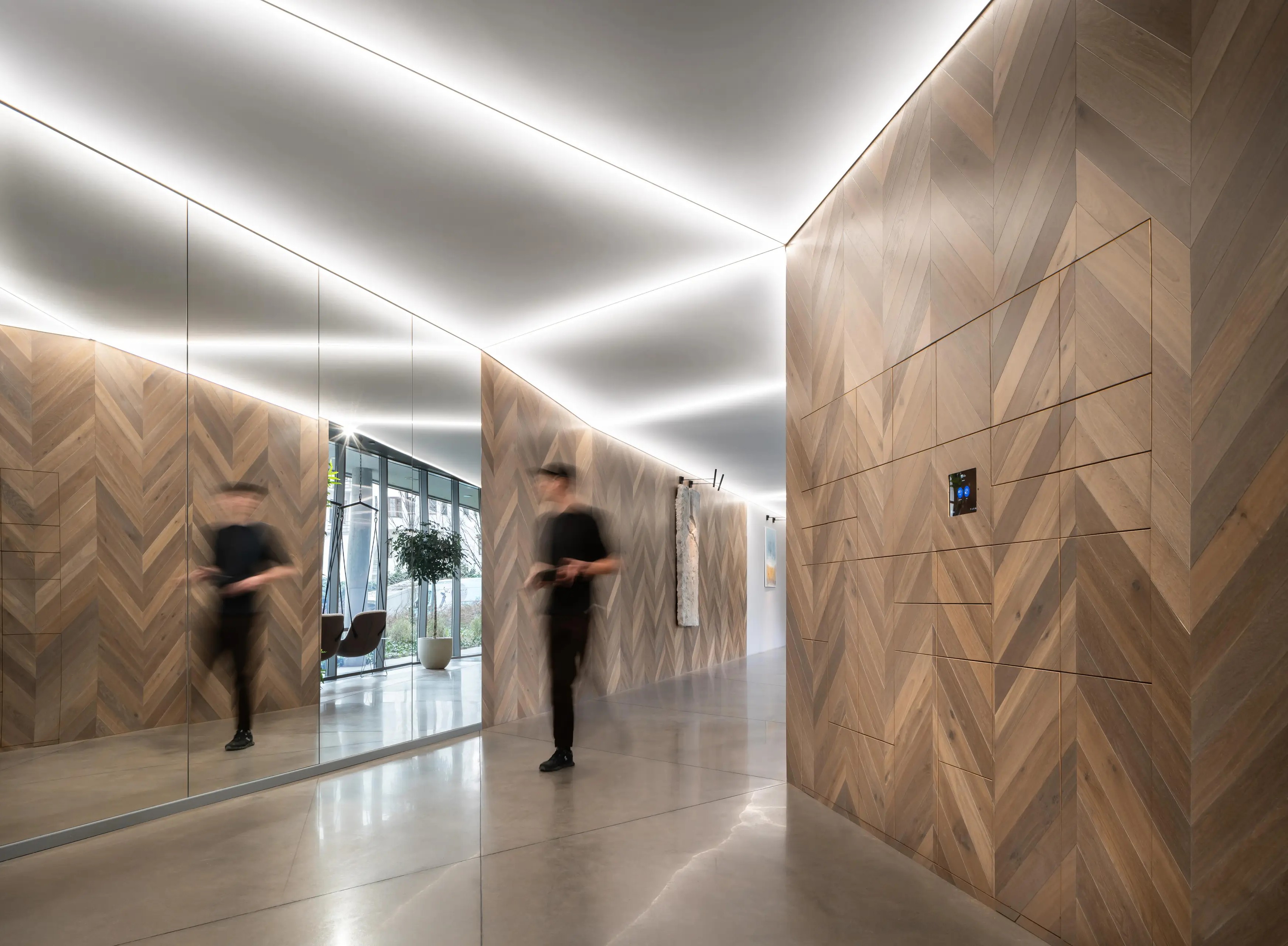 images/products/personal-vaults